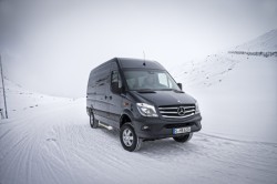 Nouveau Sprinter 4X4 Mercedes, le fourgon à transmission intégrale des professionnels