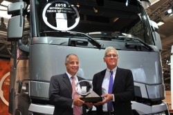 IAA 2014 : Renault Trucks T élu camion de l’année 2015 !