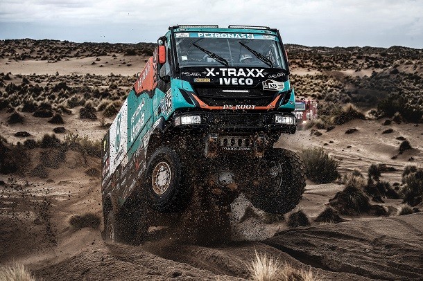 Une victoire russe sur un Dakar camion chaotique