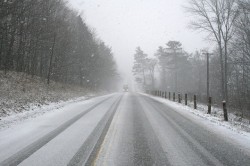 Interdiction de circulation pour les poids lourds : le niveau 3 du plan Neige Verglas déclenché en Île-de-France