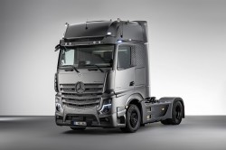 Deux nouveaux Actros