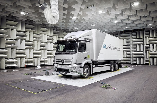 eActros : première mondiale le 30 juin 2021 !