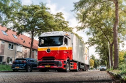 Nouvelle commande : Simon Loos complète une des plus grandes flottes électriques d'Europe